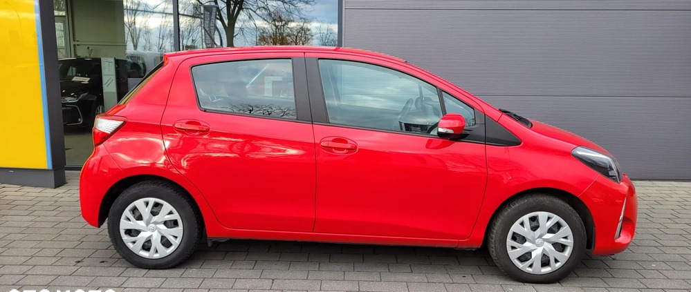 Toyota Yaris cena 56900 przebieg: 119300, rok produkcji 2019 z Zabłudów małe 92